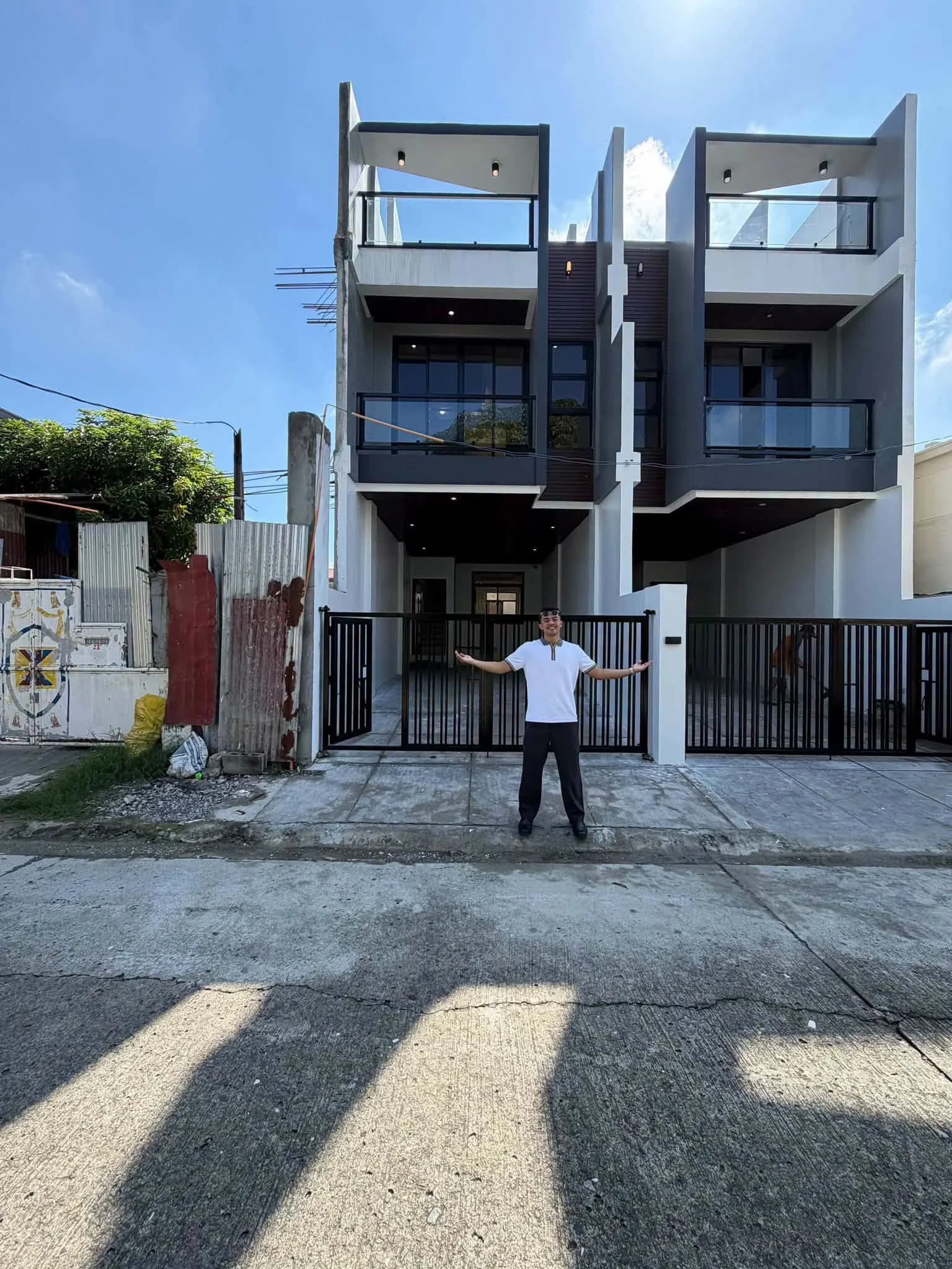 Brand New Stylish 3-Storey House & Lot For Sale in Pilar Village, Las Piñas City