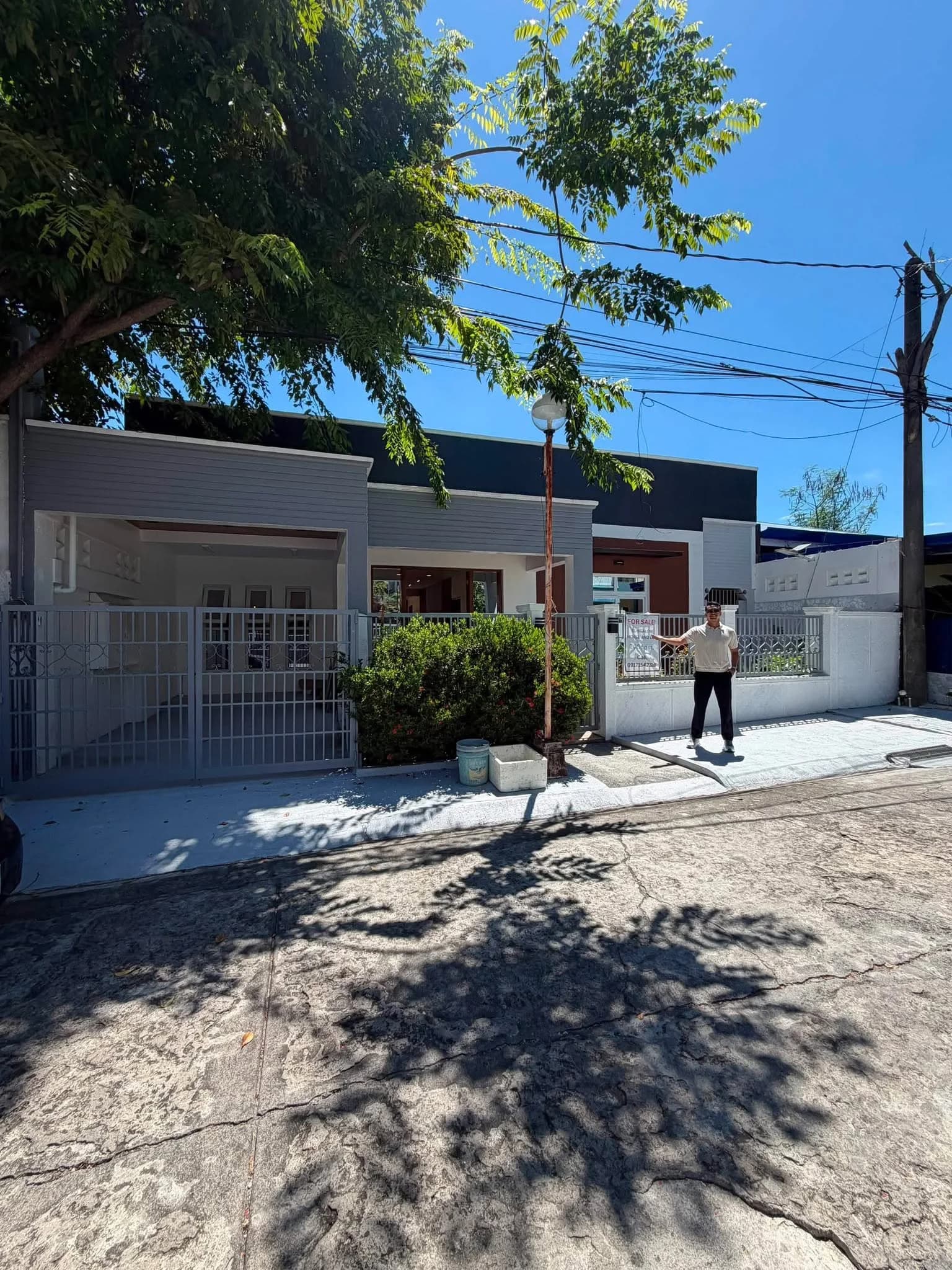 Modern Bungalow House and Lot For Sale in Better Living Subd., Parañaque City